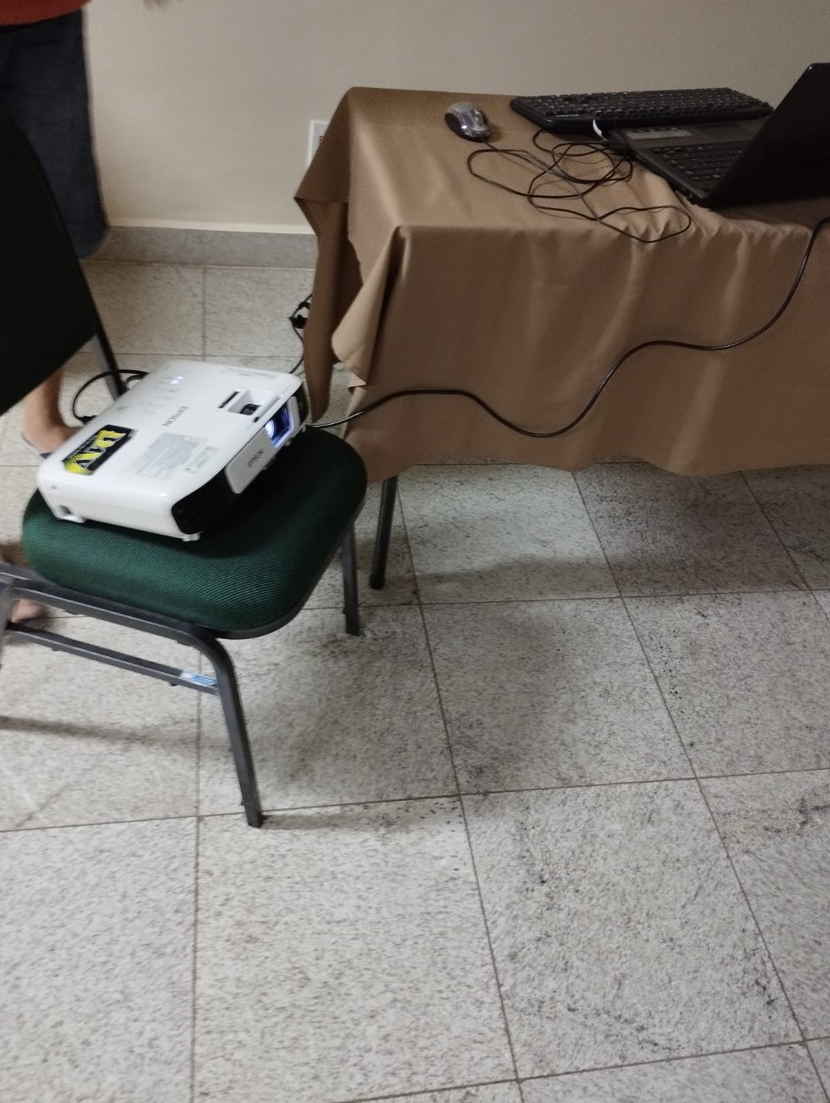 Projetor Epson PowerLite S41+ - Imagem 7